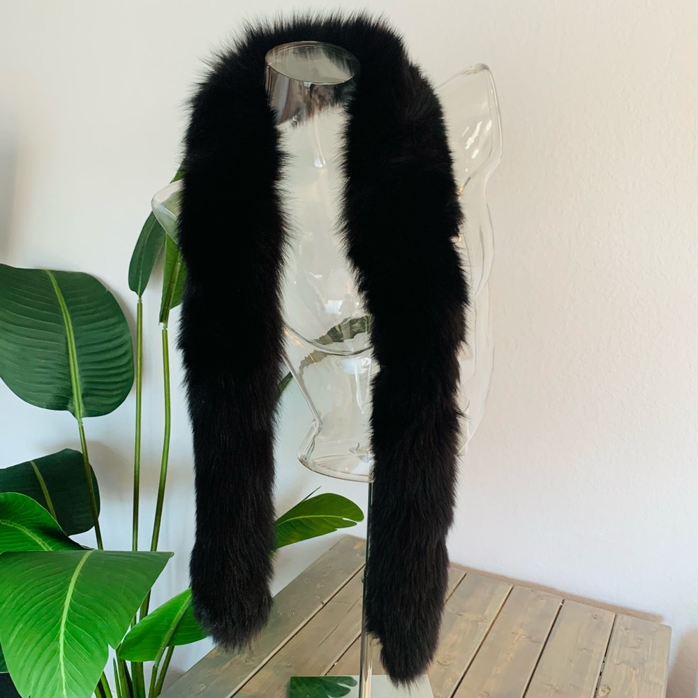 Faux fur black scarf